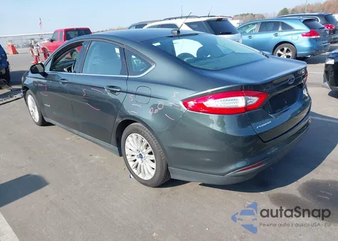 2016 Ford Fusion Hybrid S from USA, damaged, VIN 3FA6P0UU5GR169594